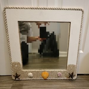WALL MIRROR